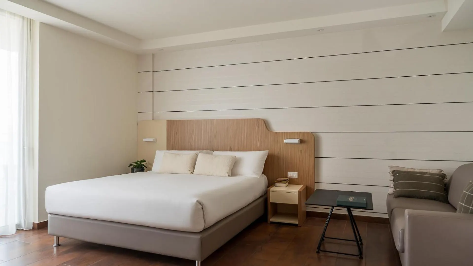 Hotel Aria Римини